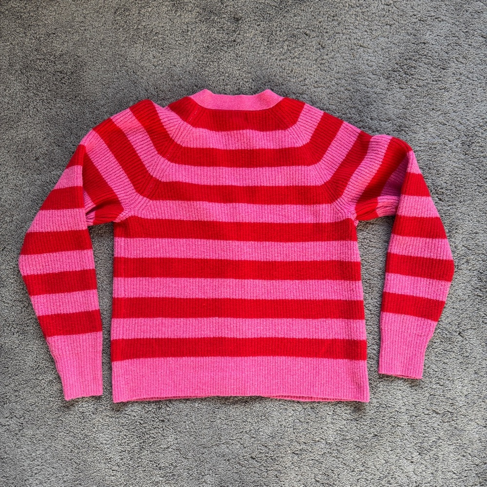 Striped Pink and Red Women's Cardigan Valentine - Picture 7 of 7